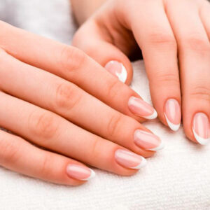 Manucure-japonaise-Salon-esthetique-Soin